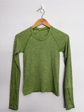 Lululemon Swiftly Tech LongSleeve Race Length Wee Are From Space Faded Zap 2